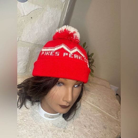 Pikes Peak Colorado Vintage knitted red/off white pom beanie - Picture 1 of 4